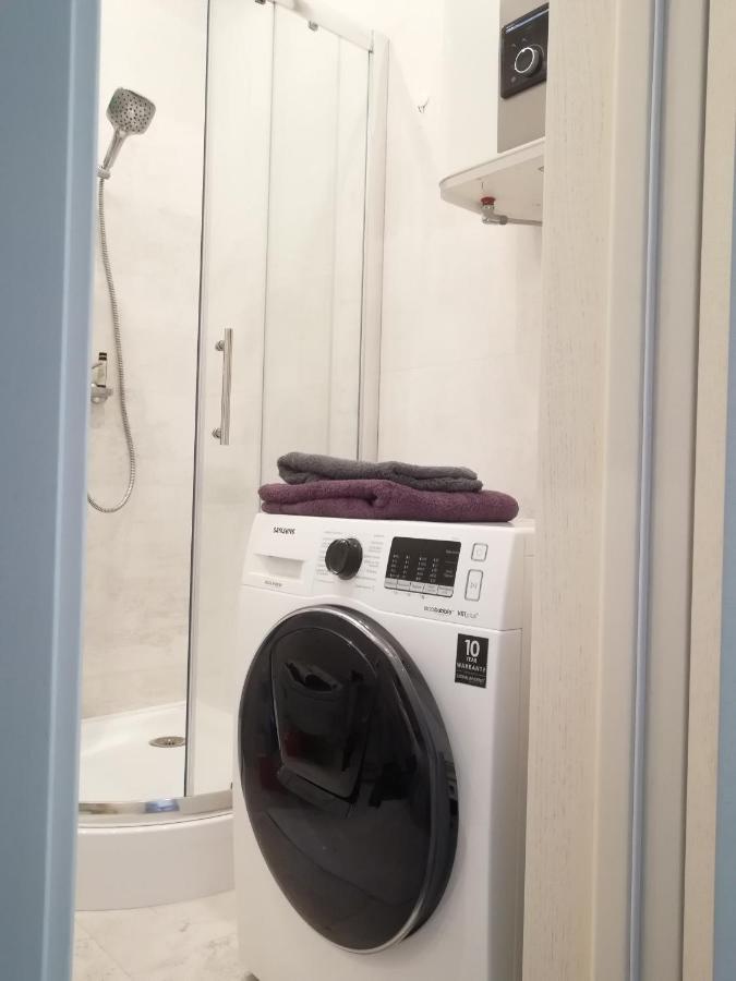 Lux Apartment, Near Metro Vasylkivska Київ Екстер'єр фото