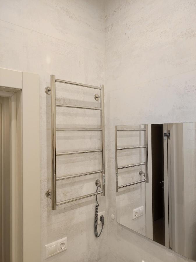 Lux Apartment, Near Metro Vasylkivska Київ Екстер'єр фото